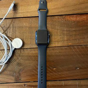 Apple Watch Series 3- 42mm